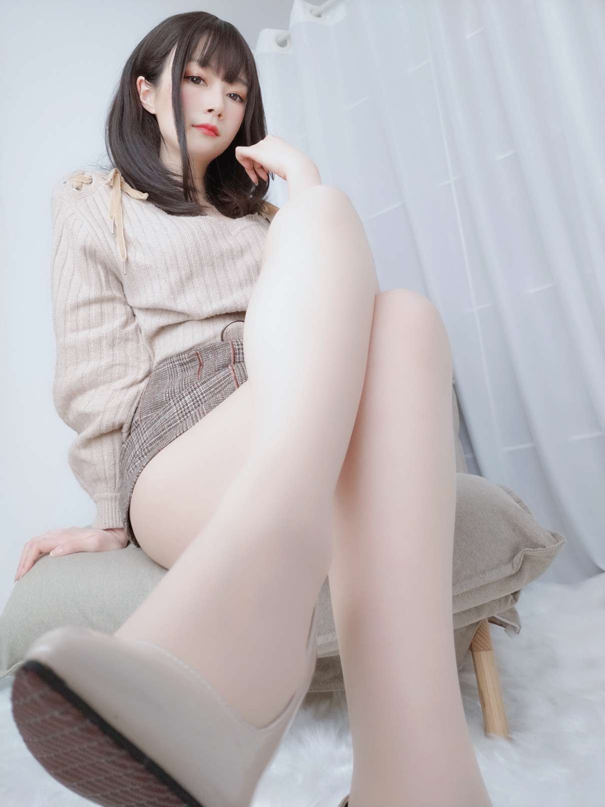 [COSER美女]小姐姐白银 – 甜美后辈日常篇1 