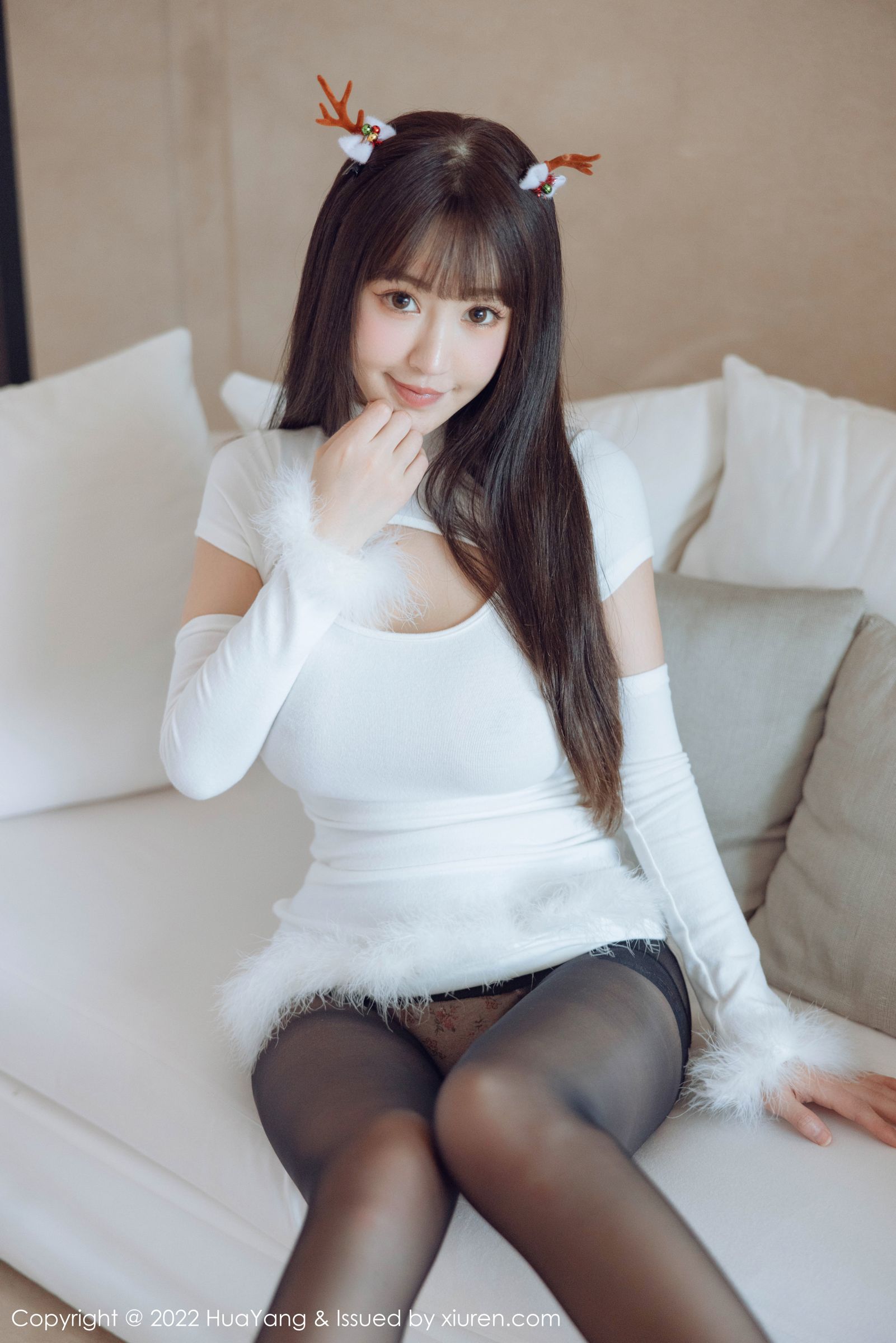 [HuaYang花漾]-Vol.480-朱可儿Flora-白色连衣短裙搭配黑丝-套图之家