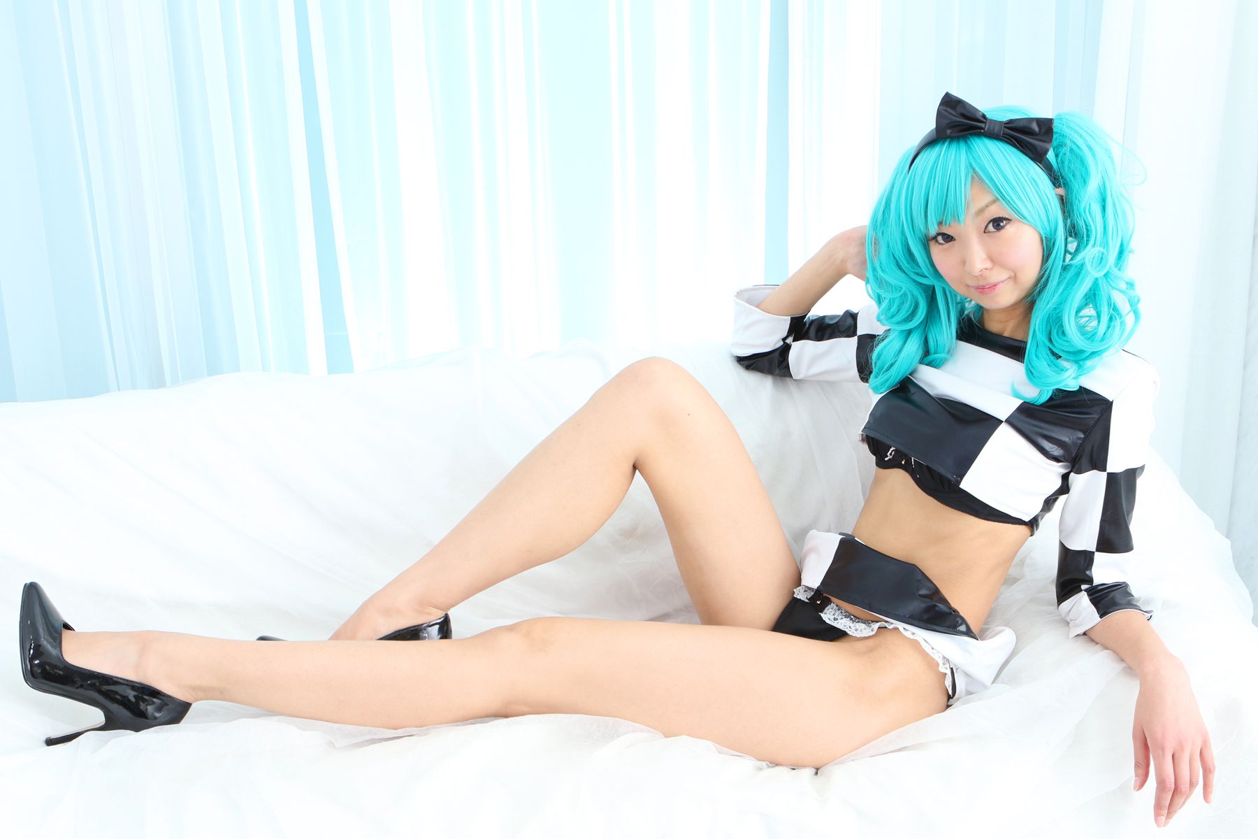 taotuhome[Cosplay套图] New Hatsune Miku from Vocaloid - So Sexy第31张