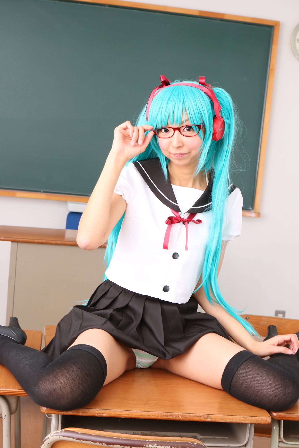 taotuhome[Cosplay套图] New Hatsune Miku from Vocaloid - So Sexy第191张