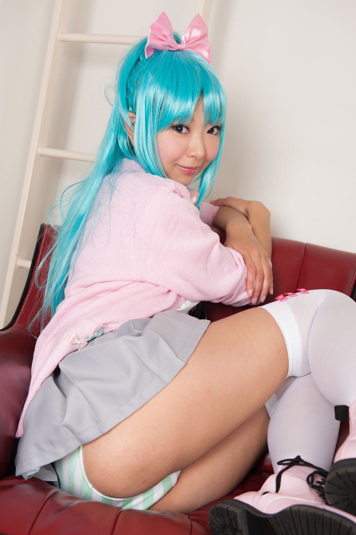 [Cosplay] Necoco as Hatsune Miku from Vocaloid [170P]