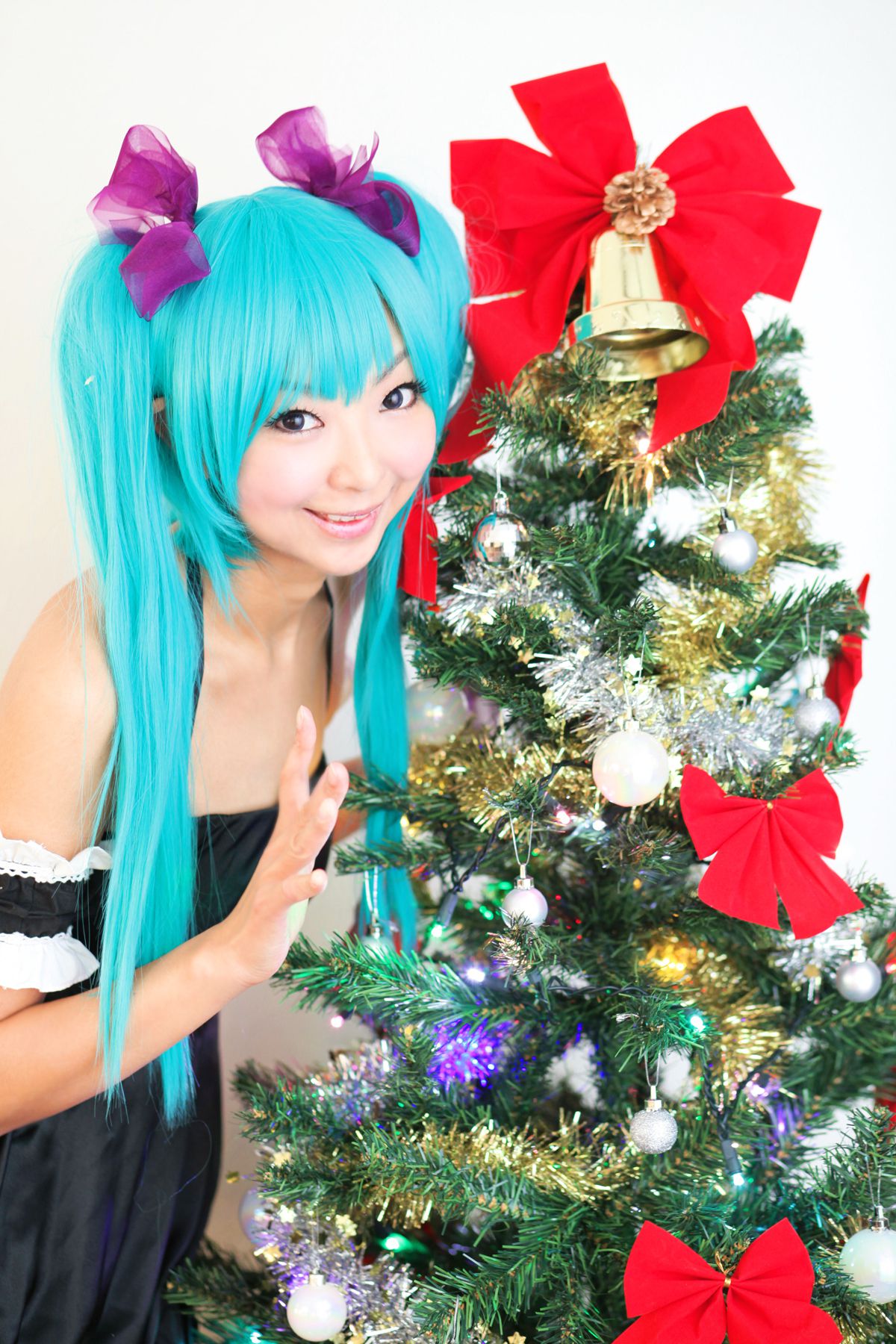 [Cosplay] Necoco as Hatsune Miku from Vocaloid [170P]