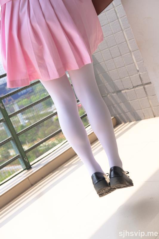 taotuhome[森萝财团] X-026 JK粉色校服白丝 萝莉丝袜写真套图第94张