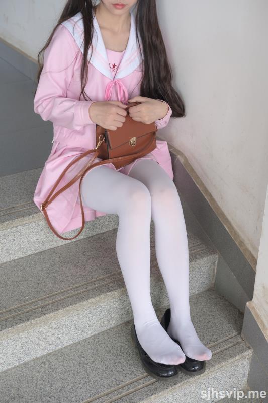 taotuhome[森萝财团] X-026 JK粉色校服白丝 萝莉丝袜写真套图第105张
