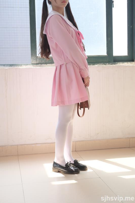 taotuhome[森萝财团] X-026 JK粉色校服白丝 萝莉丝袜写真套图第110张