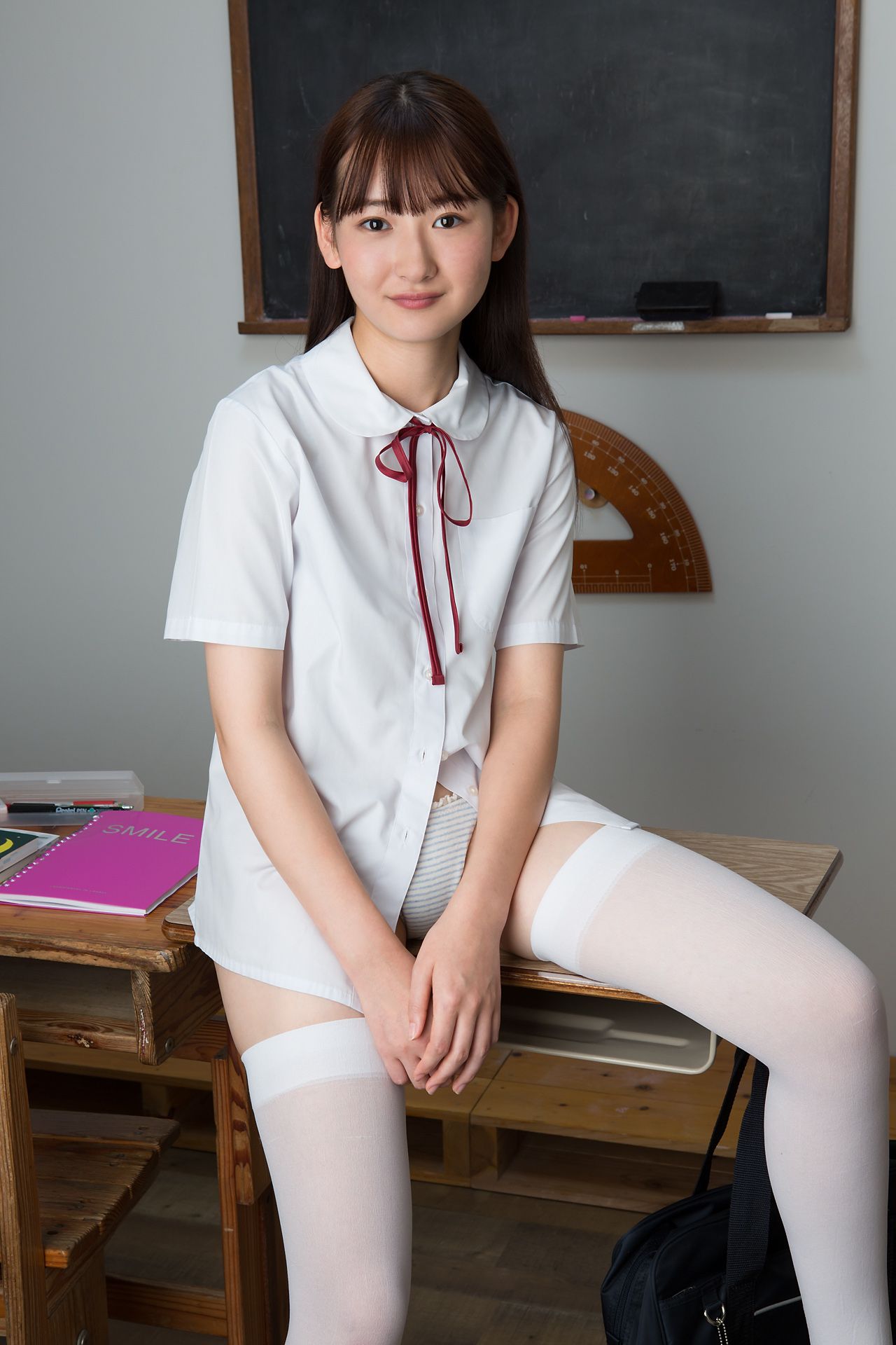 [Minisuka.tv] 近藤あさみ 白丝学生装 - Limited Gallery 18.1[33P]