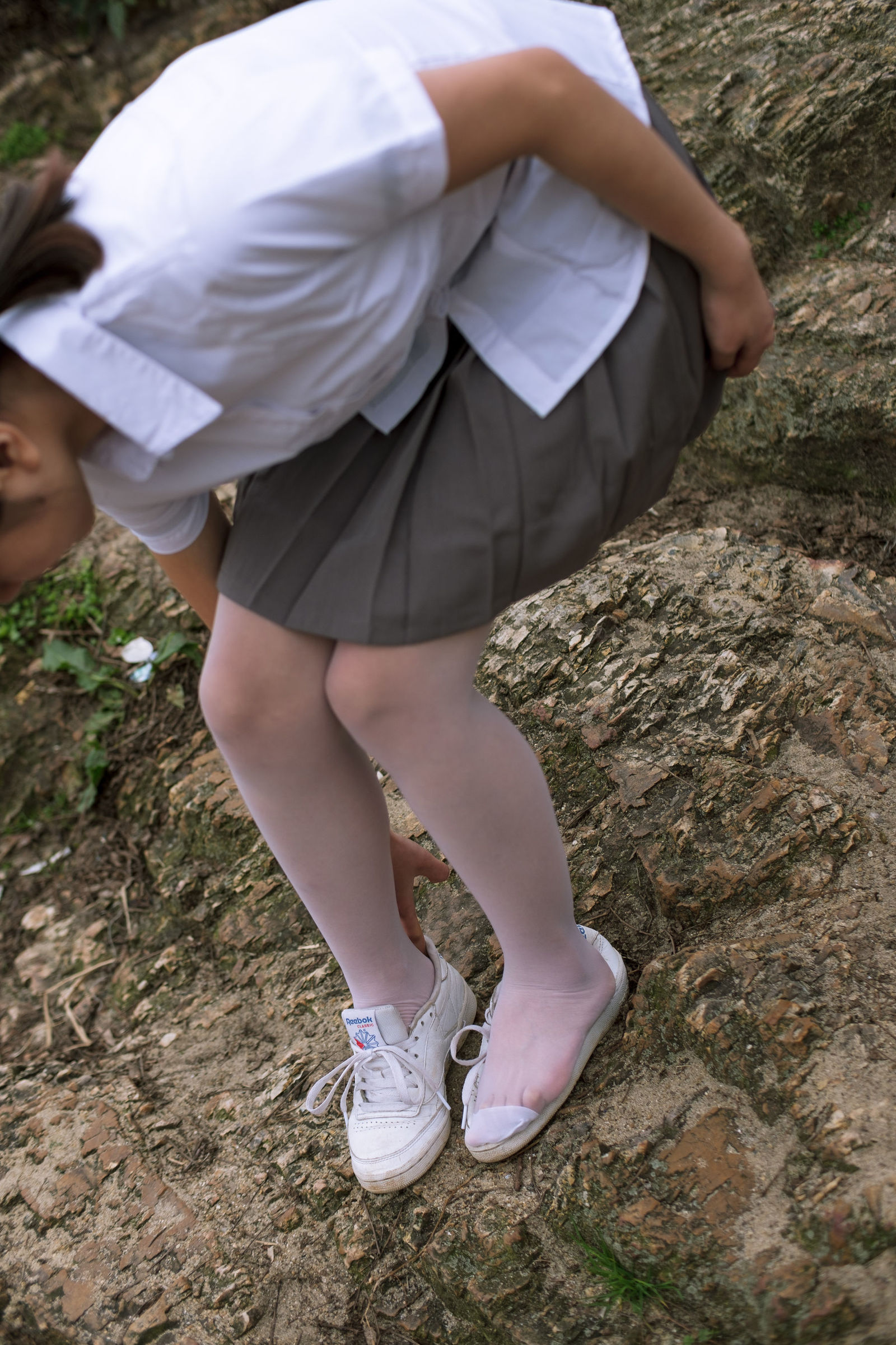 [森萝财团] BETA-014 学生妹的外拍 萝莉丝袜写真套图[85P]