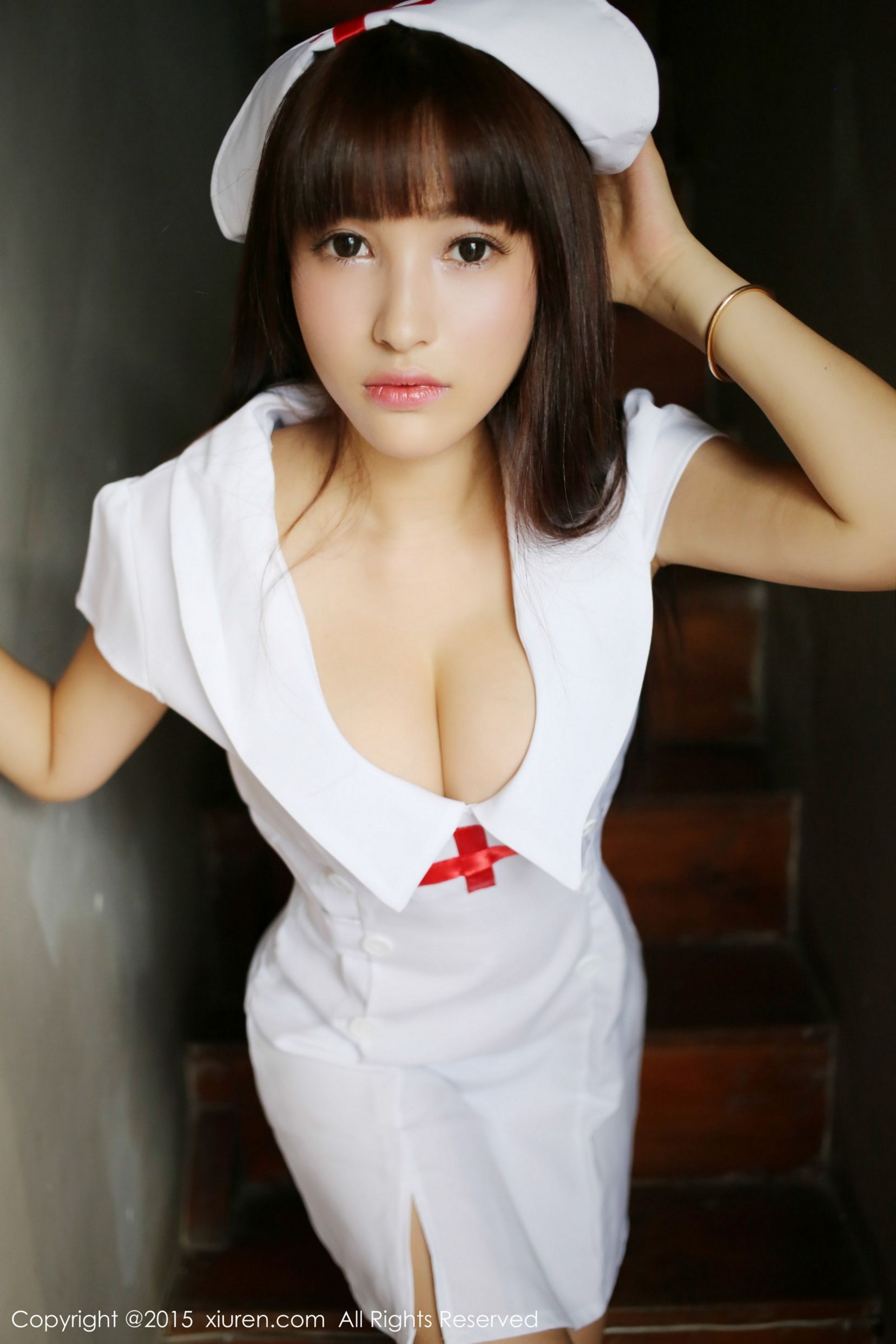 taotuhome[秀人网] No.389 Nic妮可可 - 性感美胸私房内衣+护士制服写真第48张