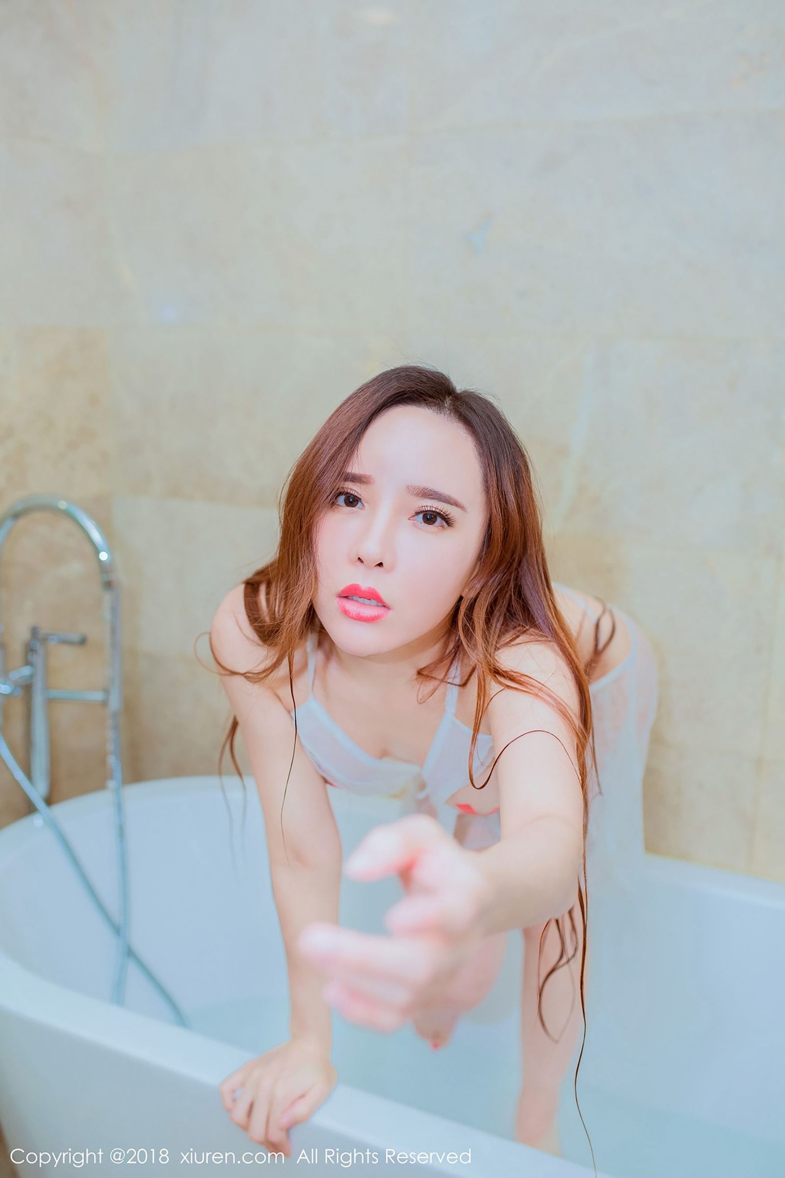 taotuhome[XIUREN秀人网] No.1229 模特@艾小青性感浴室湿身写真第31张