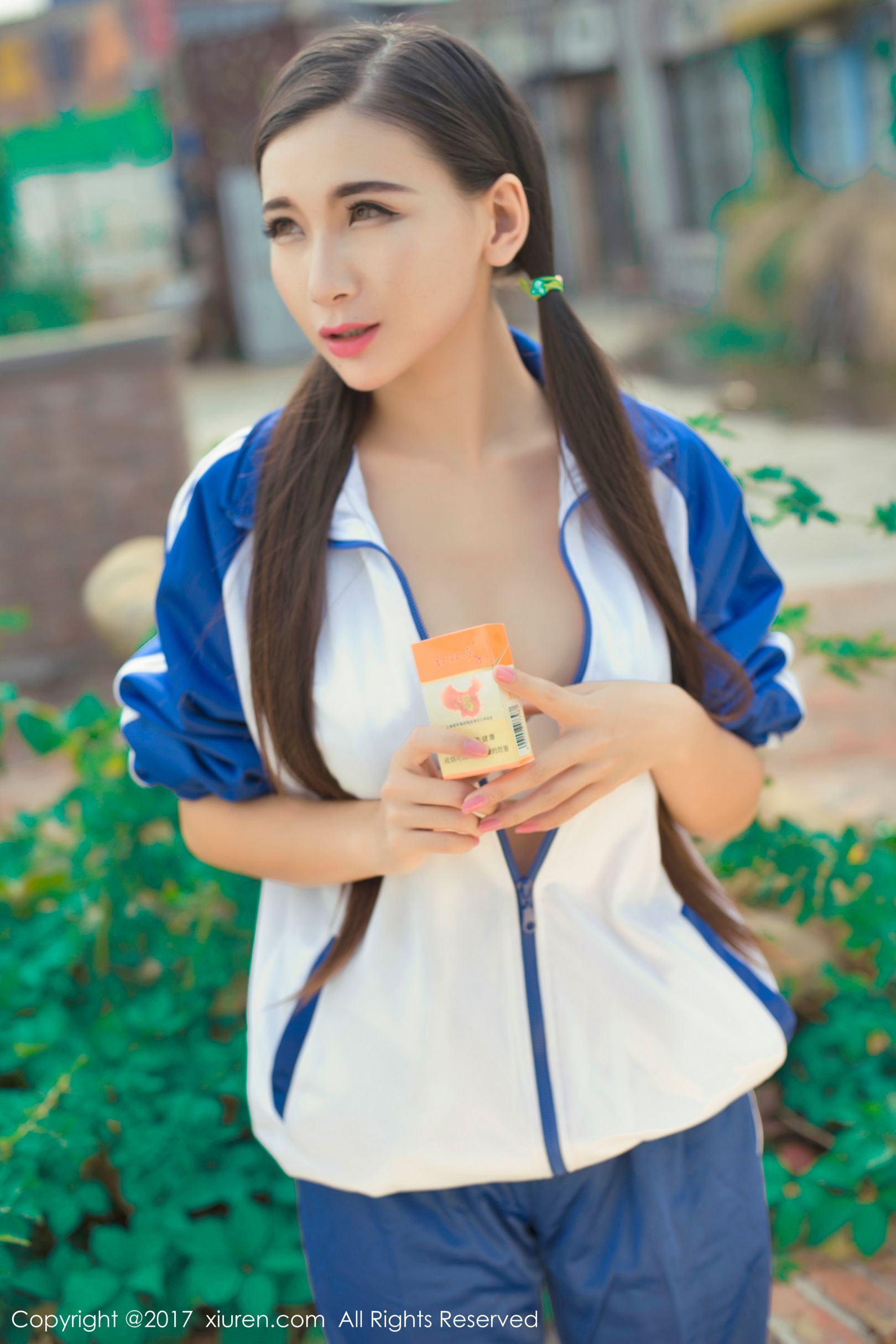 taotuhome[XiuRen秀人网] No.765 赵颖 - 美胸细腰小女生的极度诱惑第43张