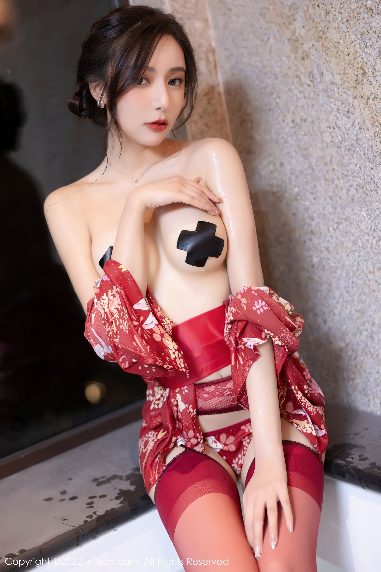 [XiuRen秀人网]-No.4748-王馨瑶yanni-红色日式和服搭配红色丝袜-套图之家