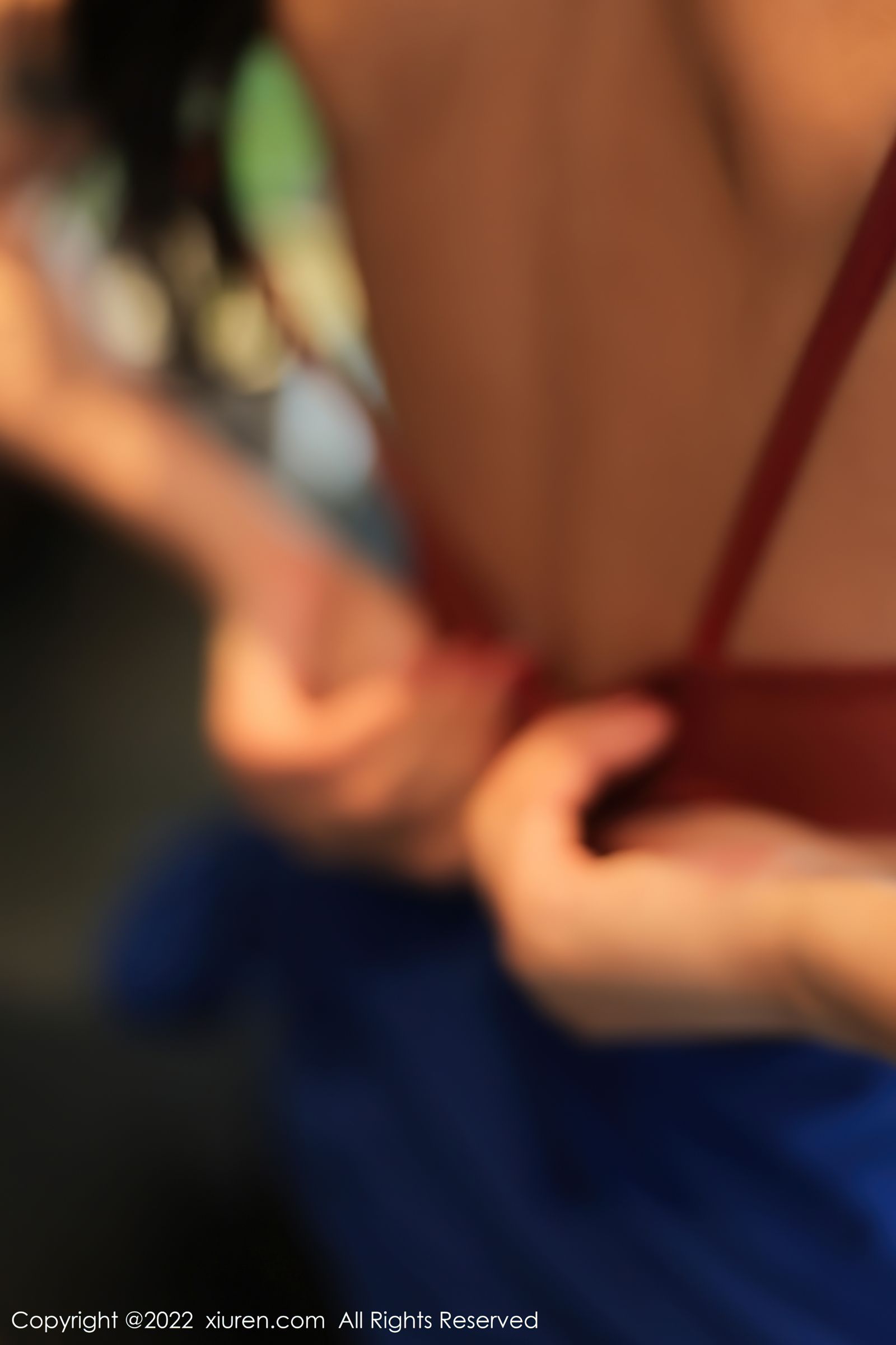 [XiuRen秀人网]-No.4716-夏沫沫tifa-深蓝色收身上衣暗红色内衣搭配黑丝-套图之家