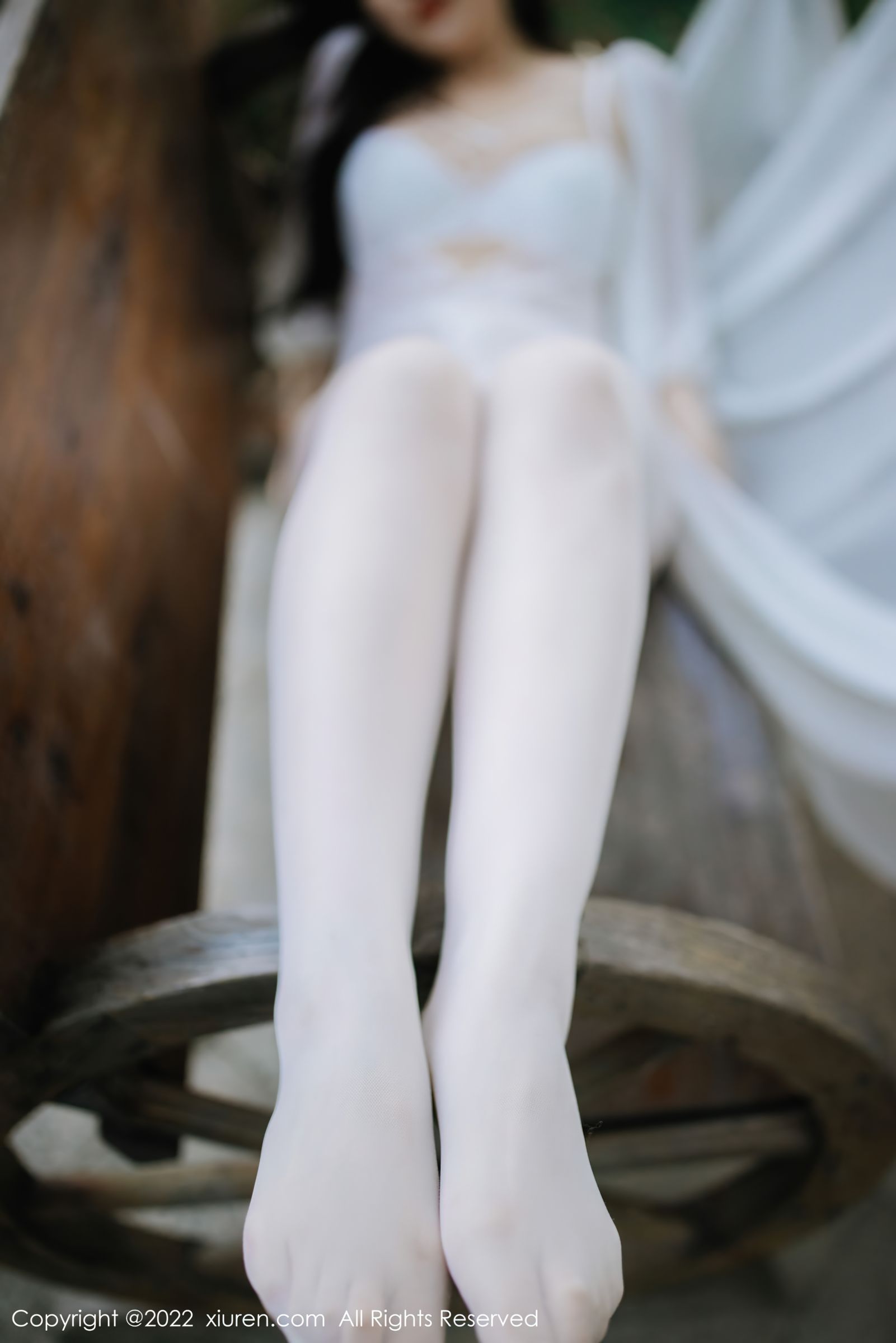 [XiuRen秀人网]-No.4476-诗诗kiki-白色蕾丝内衣搭配白色丝袜-套图之家