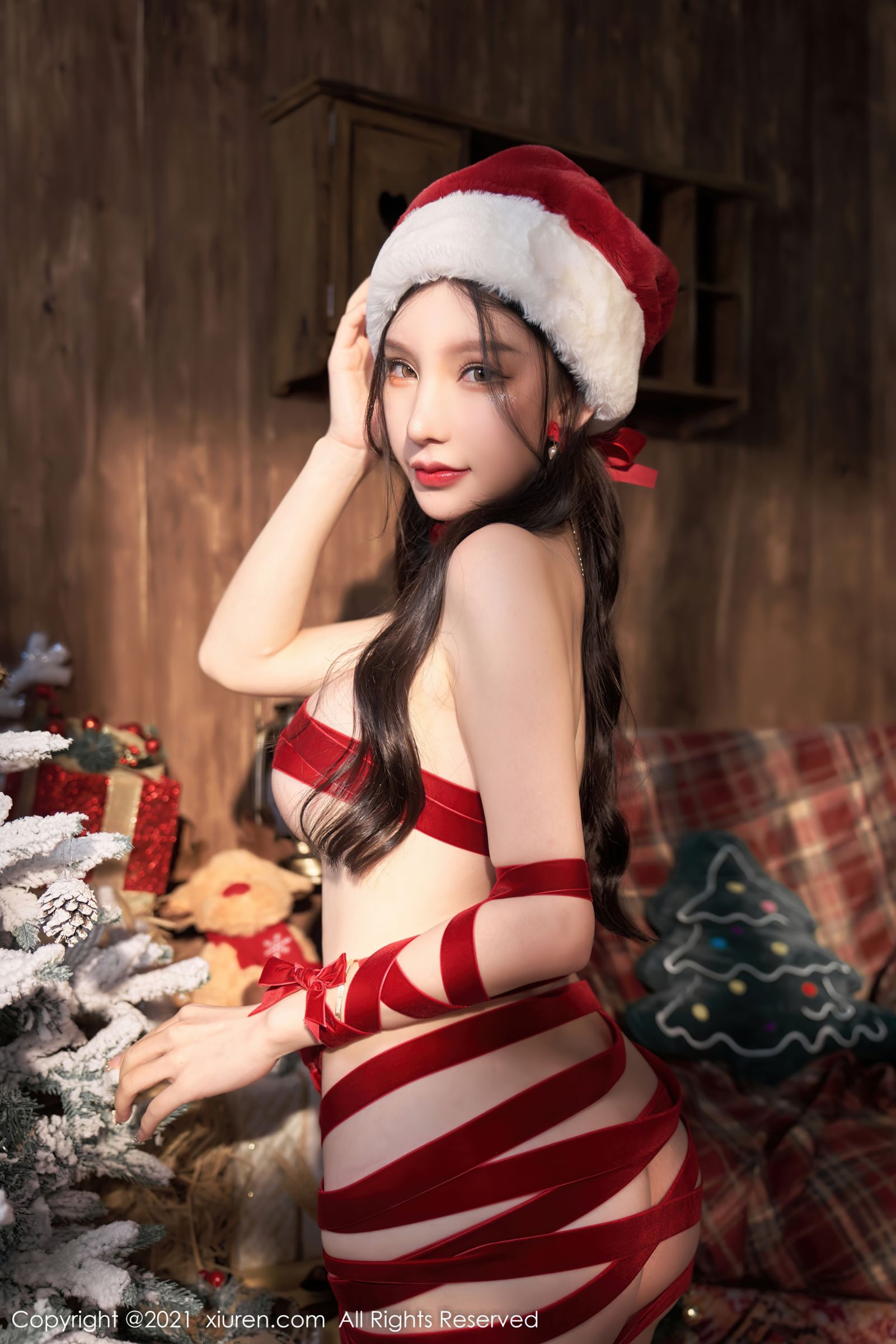 [XiuRen秀人网]-No.4385-周于希Sally-圣诞主题红色丝带-套图之家